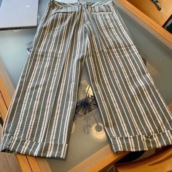 Tommy Hilfiger Dana Fit Capris green stripes size 6 - Picture 2 of 8